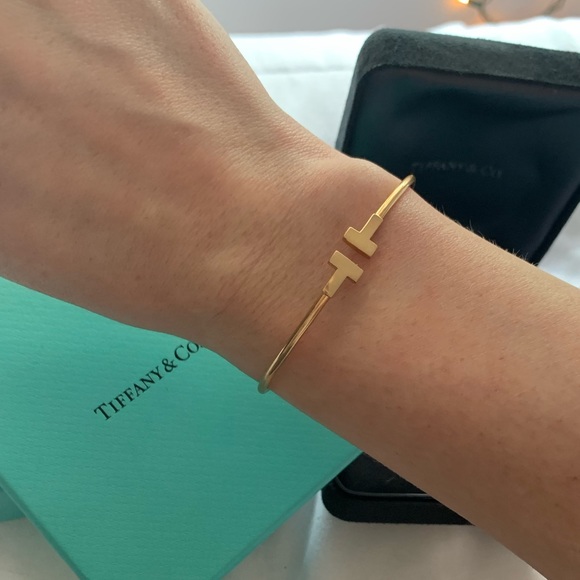 Tiffany & Co. Jewelry - Tiffany and co rose gold atlas